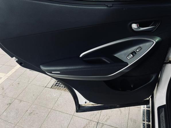Hyundai Santa Fe III с пробегом 2013 года, цена 1 690 000 рублей, 155000 км, внедорожник, Автокод Объявления