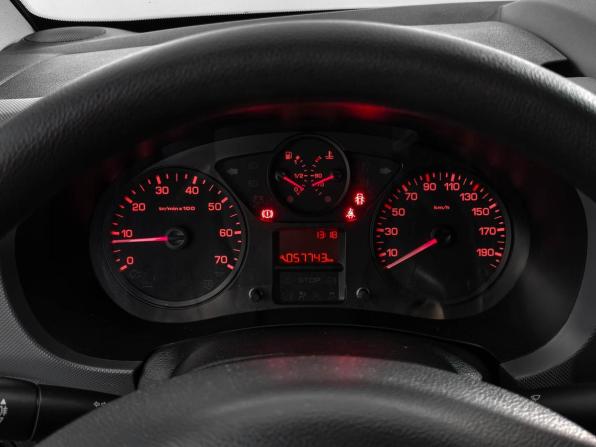 Peugeot Partner II Рестайлинг 2 с пробегом 2017 года, цена 1 550 000 рублей, 57717 км, фургон, Автокод Объявления