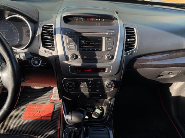 Kia Sorento II Рестайлинг с пробегом 2012 года, цена 1 630 000 рублей, 141158 км, внедорожник, Автокод Объявления