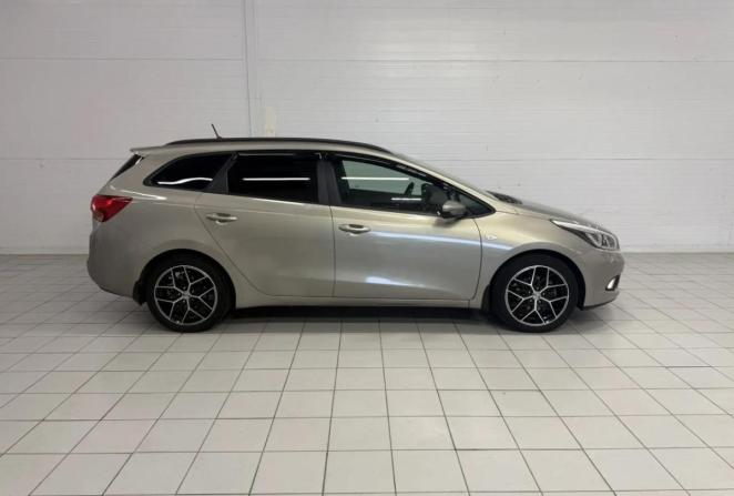 Kia Ceed II с пробегом 2013 года, цена 1 200 000 рублей, 139374 км, универсал, Автокод Объявления