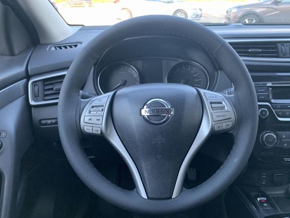 Nissan Qashqai II с пробегом 2017 года, цена 1 860 000 рублей, 110878 км, внедорожник, Автокод Объявления
