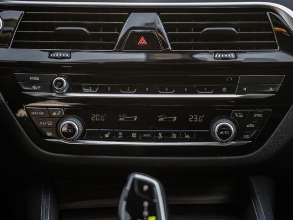 BMW 5 серии VII (G30/G31/G38) с пробегом 2019 года, цена 3 250 000 рублей, 123000 км, седан, Автокод Объявления