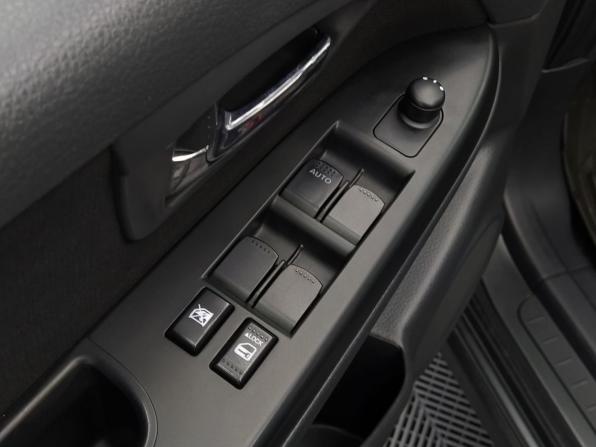 Suzuki SX4 I (Classic) Рестайлинг с пробегом 2010 года, цена 819 000 рублей, 165233 км, хэтчбек, Автокод Объявления