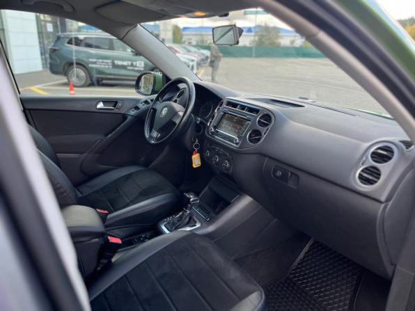 Volkswagen Tiguan I с пробегом 2009 года, цена 950 000 рублей, 286589 км, внедорожник, Автокод Объявления
