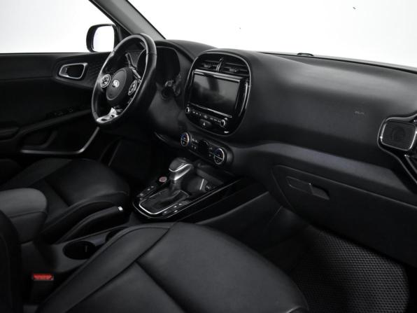 Kia Soul III с пробегом 2021 года, цена 1 837 980 рублей, 127000 км, хэтчбек, Автокод Объявления