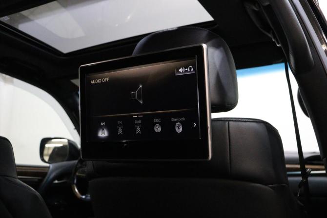 Lexus LX III Рестайлинг 2 с пробегом 2016 года, цена 7 245 000 рублей, 133348 км, внедорожник, Автокод Объявления