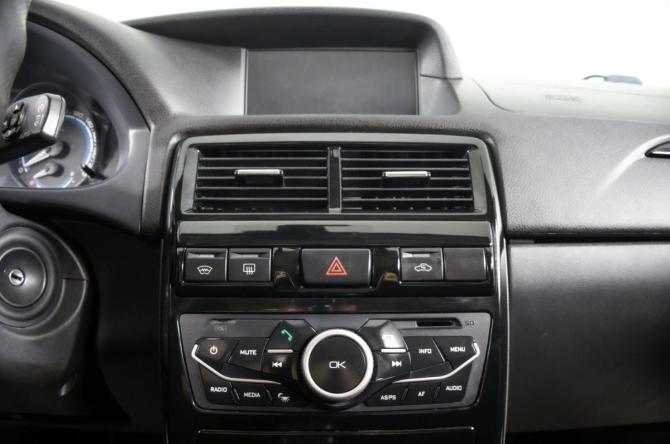 Lada (ВАЗ) Priora I Рестайлинг с пробегом 2015 года, цена 659 000 рублей, 256000 км, седан, Автокод Объявления