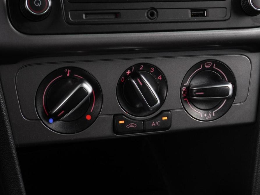Volkswagen Polo V Рестайлинг Воронеж  - изображение 14