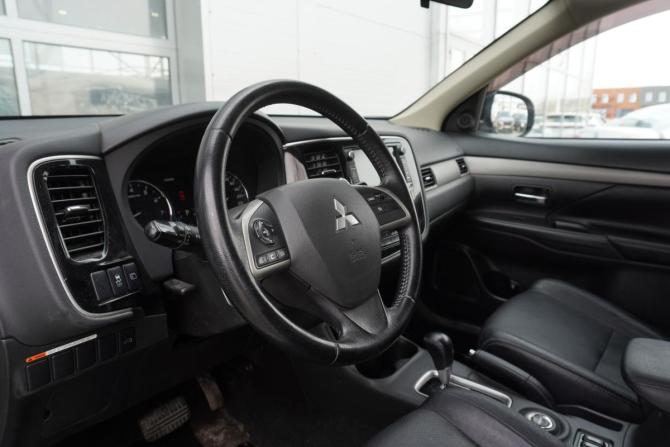 Mitsubishi Outlander III с пробегом 2012 года, цена 1 570 000 рублей, 158992 км, внедорожник, Автокод Объявления