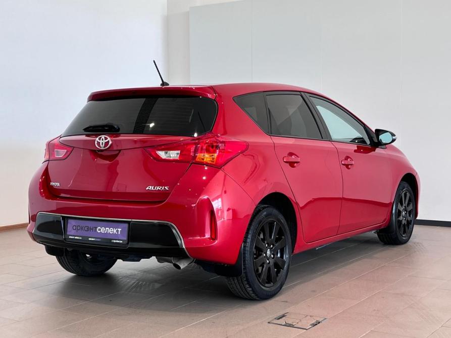 Toyota Auris II Волгоград  - изображение 2