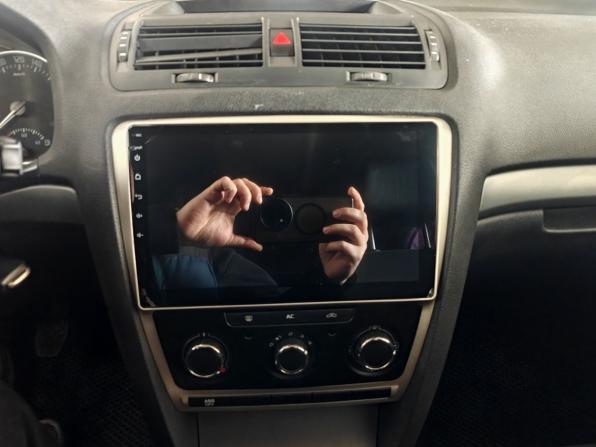 Skoda Octavia II (A5) Рестайлинг с пробегом 2013 года, цена 370 000 рублей, 541200 км, лифтбек, Автокод Объявления
