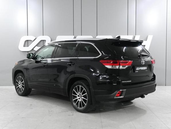 Toyota Highlander III (XU50) Рестайлинг с пробегом 2018 года, цена 3 299 000 рублей, 179681 км, внедорожник, Автокод Объявления