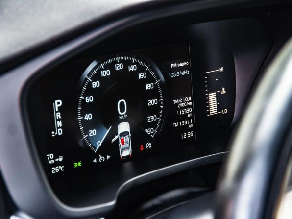 Volvo XC60 II с пробегом 2018 года, цена 3 330 000 рублей, 115330 км, внедорожник, Автокод Объявления