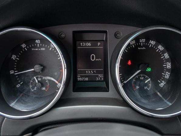 Skoda Yeti I Рестайлинг с пробегом 2014 года, цена 1 490 000 рублей, 99738 км, внедорожник, Автокод Объявления