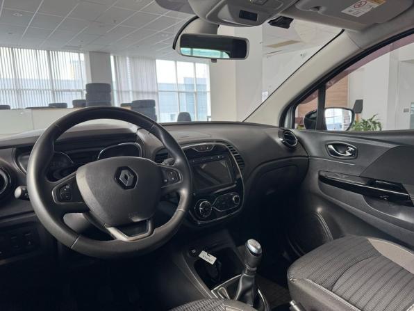 Renault Kaptur I с пробегом 2020 года, цена 1 560 000 рублей, 120059 км, внедорожник, Автокод Объявления