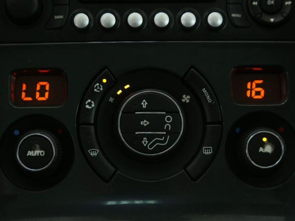 Peugeot 3008 I с пробегом 2011 года, цена 516 000 рублей, 275800 км, внедорожник, Автокод Объявления