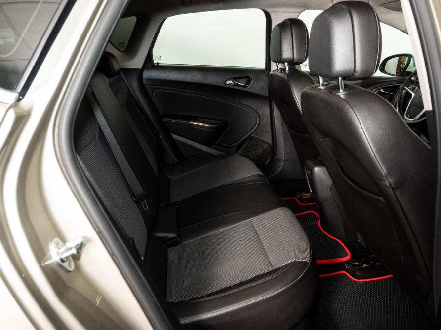 Opel Astra J Казань  - изображение 8