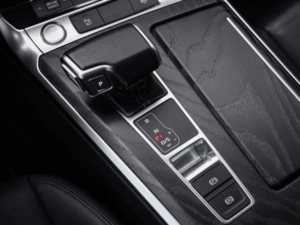Audi A6 V (C8) с пробегом 2020 года, цена 3 599 000 рублей, 99306 км, седан, Автокод Объявления
