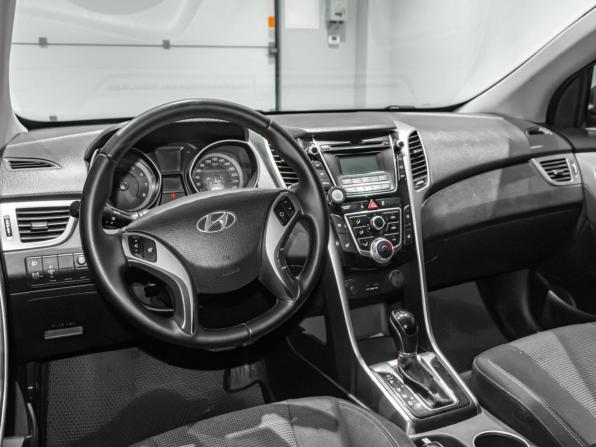 Hyundai i30 II с пробегом 2012 года, цена 799 000 рублей, 223186 км, хэтчбек, Автокод Объявления