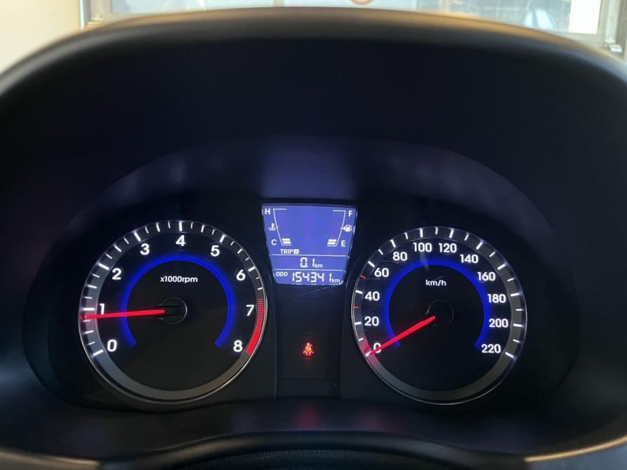 Hyundai Solaris I Чебоксары  - изображение 11