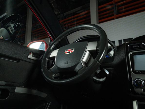 Geely Emgrand EC7 с пробегом 2013 года, цена 429 000 рублей, 216000 км, хэтчбек, Автокод Объявления