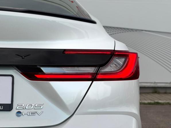 Toyota Camry IX (XV80) China Market с пробегом 2026 года, цена 4 300 000 рублей, 10 км, седан, Автокод Объявления