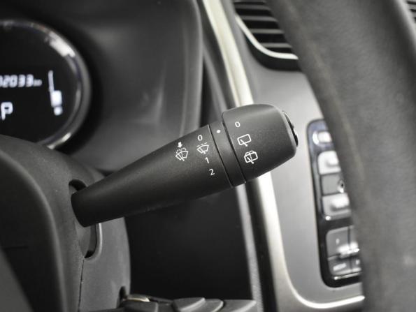 Renault Sandero II Рестайлинг с пробегом 2021 года, цена 1 229 100 рублей, 72033 км, хэтчбек, Автокод Объявления