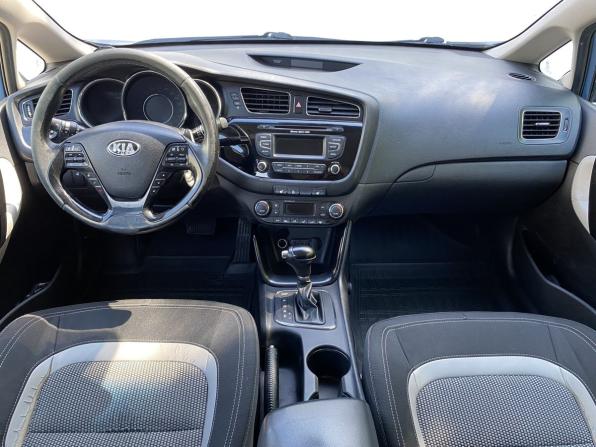 Kia Ceed II с пробегом 2014 года, цена 990 000 рублей, 269029 км, хэтчбек, Автокод Объявления