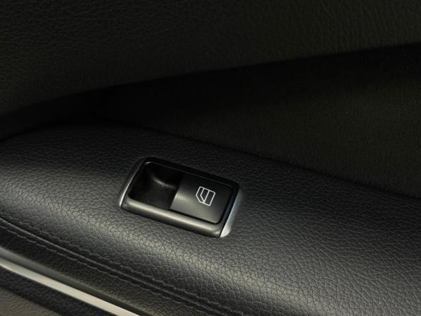 Mercedes-Benz E-Класс IV (W212 S212 C207) Рестайлинг с пробегом 2015 года, цена 2 300 000 рублей, 247220 км, седан, Автокод Объявления