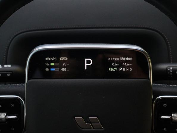 Li Auto (Lixiang) L9 I Рестайлинг с пробегом 2024 года, цена 7 850 000 рублей, 28850 км, внедорожник, Автокод Объявления