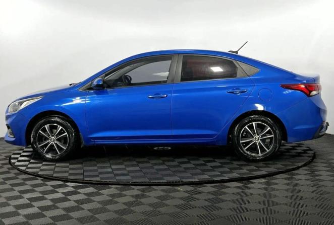 Hyundai Solaris II с пробегом 2019 года, цена 1 315 000 рублей, 104229 км, седан, Автокод Объявления