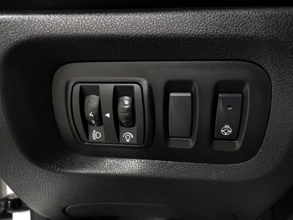 Renault Kaptur I Рестайлинг с пробегом 2021 года, цена 1 450 000 рублей, 52817 км, внедорожник, Автокод Объявления