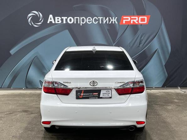 Toyota Camry VII (XV50) Рестайлинг с пробегом 2015 года, цена 1 710 000 рублей, 197100 км, седан, Автокод Объявления