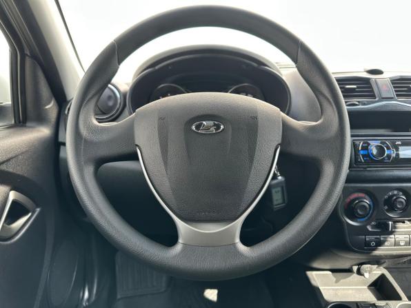 Lada (ВАЗ) Granta I Рестайлинг с пробегом 2022 года, цена 820 000 рублей, 26341 км, хэтчбек, Автокод Объявления