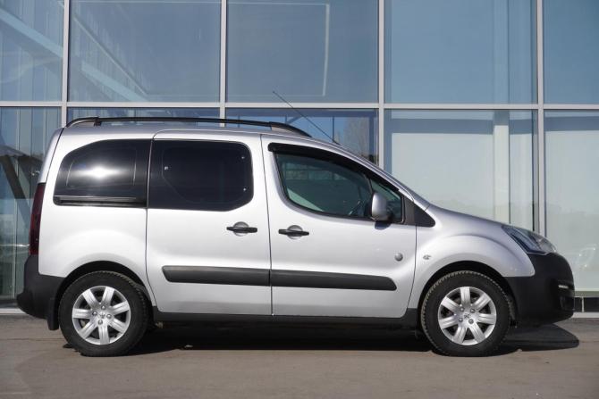 Peugeot Partner II Рестайлинг 2 с пробегом 2016 года, цена 1 120 000 рублей, 172000 км, минивэн, Автокод Объявления