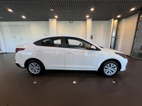 Hyundai Solaris II Рестайлинг с пробегом 2022 года, цена 1 781 000 рублей, 93231 км, седан, Автокод Объявления