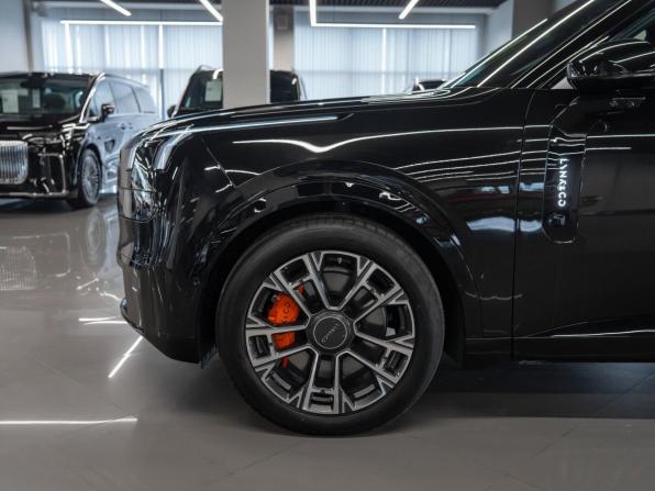 Lynk &amp; Co 900 с пробегом 2026 года, цена 7 750 000 рублей, 40 км, внедорожник, Автокод Объявления