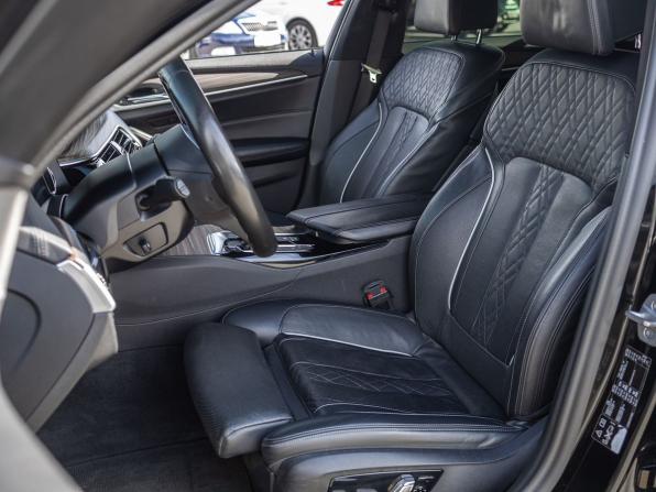 BMW 5 серии VII (G30/G31/G38) с пробегом 2017 года, цена 4 599 000 рублей, 112539 км, седан, Автокод Объявления