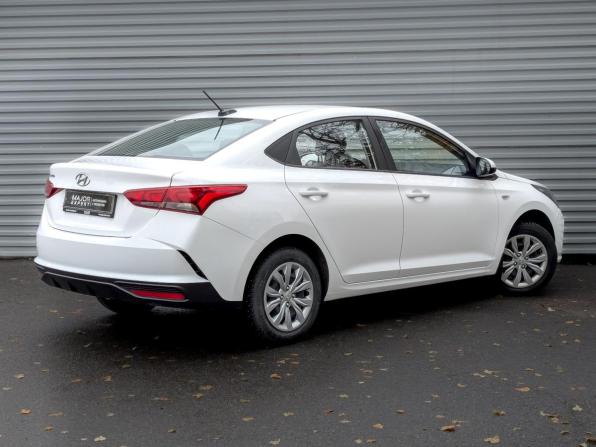 Hyundai Solaris II Рестайлинг с пробегом 2022 года, цена 1 535 000 рублей, 89366 км, седан, Автокод Объявления