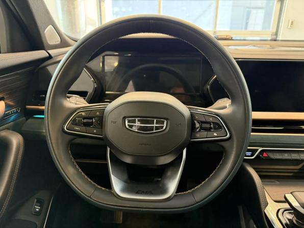 Geely Monjaro I с пробегом 2023 года, цена 2 790 000 рублей, 71973 км, внедорожник, Автокод Объявления