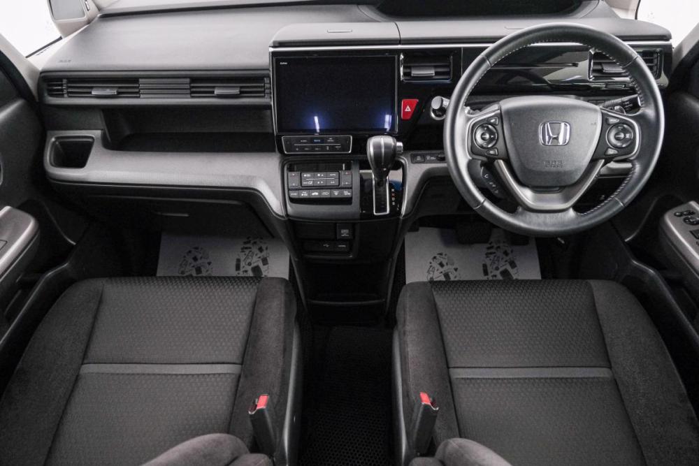 Honda Stepwgn V Рестайлинг Красноярск  - изображение 11