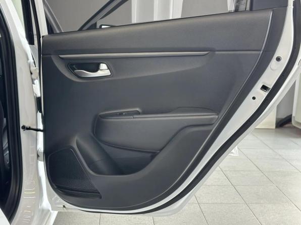 Kia Rio IV Рестайлинг с пробегом 2022 года, цена 1 890 000 рублей, 8971 км, седан, Автокод Объявления