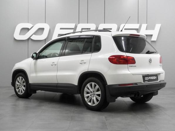 Volkswagen Tiguan I с пробегом 2010 года, цена 844 000 рублей, 291345 км, внедорожник, Автокод Объявления