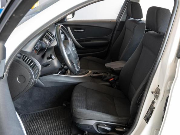 BMW 1 серии I (E81/E82/E87/E88) Рестайлинг с пробегом 2010 года, цена 970 000 рублей, 164657 км, хэтчбек, Автокод Объявления