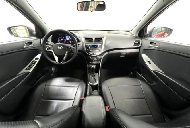 Hyundai Solaris I Рестайлинг с пробегом 2015 года, цена 800 000 рублей, 246271 км, седан, Автокод Объявления