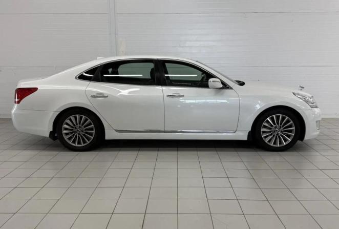 Hyundai Equus II Рестайлинг с пробегом 2013 года, цена 1 390 000 рублей, 172143 км, седан, Автокод Объявления