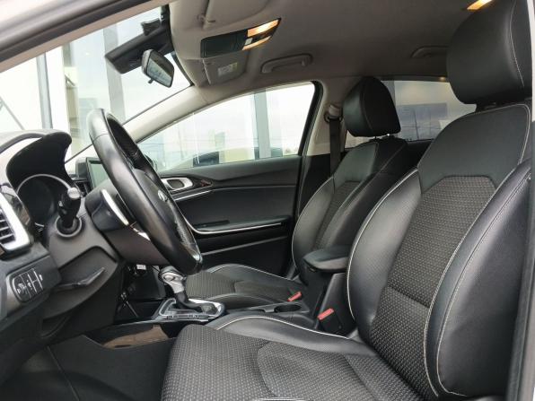 Kia Ceed III с пробегом 2018 года, цена 1 689 000 рублей, 95260 км, хэтчбек, Автокод Объявления