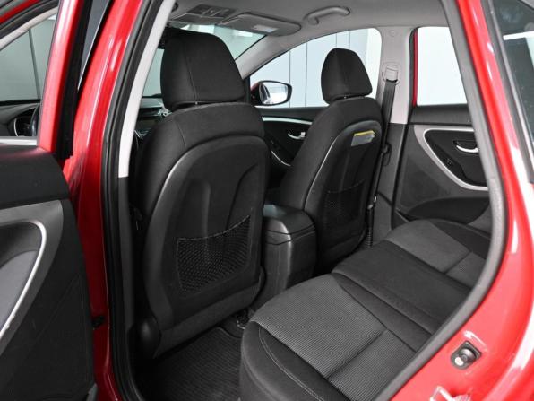 Hyundai Elantra V (MD) с пробегом 2013 года, цена 1 259 000 рублей, 162936 км, хэтчбек, Автокод Объявления