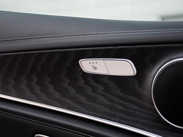 Mercedes-Benz E-Класс V (W213 S213 C238) Рестайлинг с пробегом 2020 года, цена 4 900 000 рублей, 60666 км, седан, Автокод Объявления