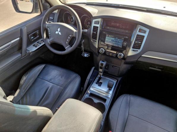 Mitsubishi Pajero IV Рестайлинг 2 с пробегом 2014 года, цена 2 899 000 рублей, 93926 км, внедорожник, Автокод Объявления